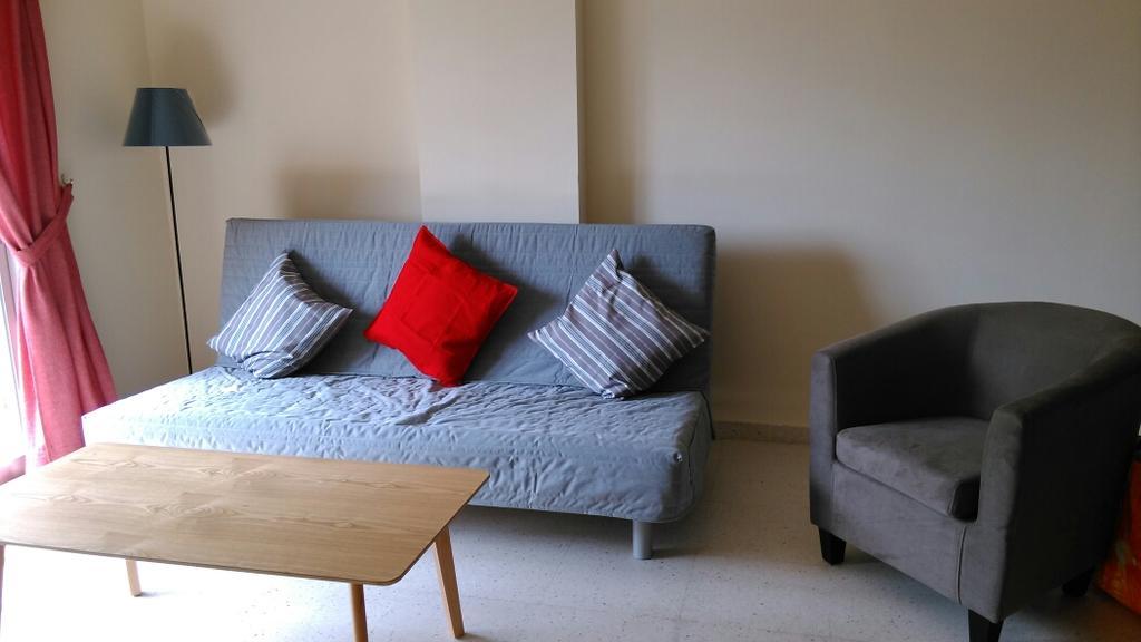 Modern City Center Apt ลาร์นาคา ภายนอก รูปภาพ