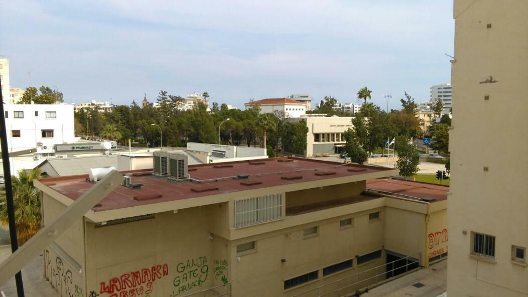 Modern City Center Apt ลาร์นาคา ภายนอก รูปภาพ